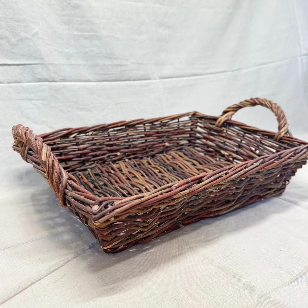 Vintage Wicker Serving Tray English Cottage Bread Basket Kitchen Centerpiece